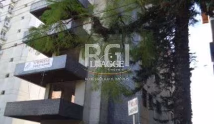 Predio para Venda - 1000m², 3 dormitórios, sendo 1 suites, São João