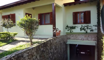 Casa para Venda - 230m², 3 dormitórios, sendo 1 suites, 3 vagas - Aberta Dos Morros
