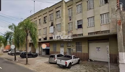 Prédio Comercial em Floresta