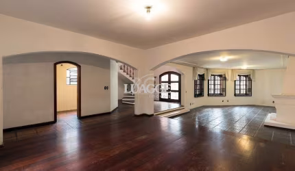Casa para Venda - 430m², 4 dormitórios, sendo 1 suites, 5 vagas - Cristal