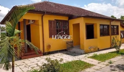 Casa para Venda - 100m², 2 dormitórios, 8 vagas - Guarujá