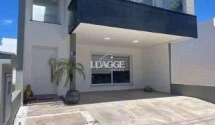 Casa Condominio para Venda - 203.81m², 3 dormitórios, sendo 1 suites, 2 vagas - Hípica