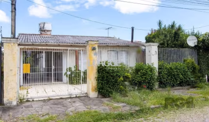 Casa para Venda - 239m², 5 dormitórios, sendo 1 suites, 2 vagas - Hipica