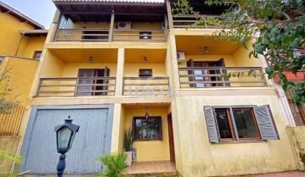 Casa para Venda - 359.89m², 5 dormitórios, sendo 3 suites, Espirito Santo