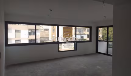 Apartamento para Venda - 123.71m², 3 dormitórios, sendo 1 suites, 2 vagas - Petrópolis
