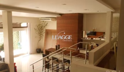 Sobrado para Venda - 381.1m², 3 dormitórios, sendo 1 suites, 4 vagas - Santa Tereza