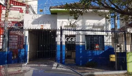 Casa para Venda - 181.5m², 2 dormitórios, 10 vagas - Partenon