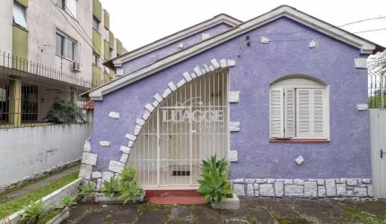 Casa para Venda - 0.01m², 5 dormitórios, 10 vagas - Petrópolis