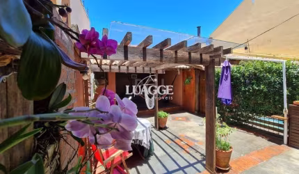 Casa para Venda - 182m², 3 dormitórios, sendo 3 suites, 2 vagas - Guarujá/ Portal do Guarujá