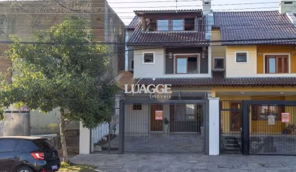 Casa para Venda - 300m², 5 dormitórios, sendo 1 suites, 4 vagas - Portal do Guarujá