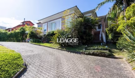 Casa Condominio para Venda - 280m², 3 dormitórios, sendo 1 suites, 4 vagas - Campo Novo