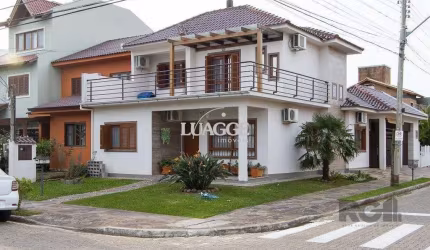 Casa para Venda com 3 dormitórios, sendo 1 suítes e 2 vagas no bairro Hípica