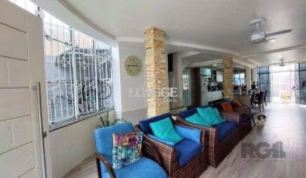 Casa, 234m², 3 dormitórios, Cristal