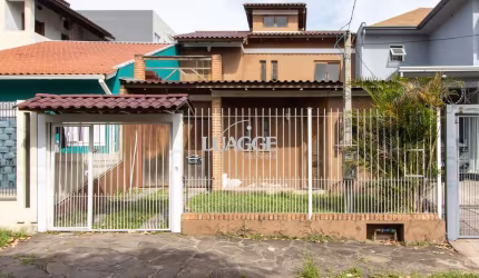 Casa/Sobrado  4 dormitórios com piscina