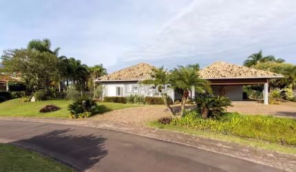 Casa de Condomínio em Belém Novo