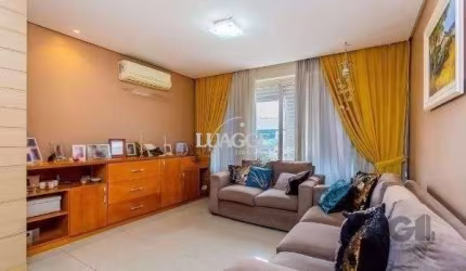 Apartamento no Menino Deus de 3 dormitórios e vaga