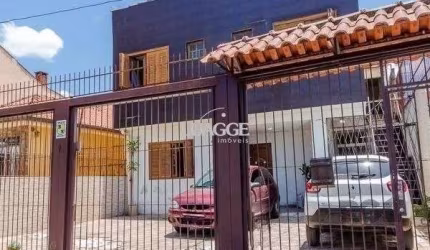 Casa sobrado no Partenon de 4 dormitórios e 2 vagas