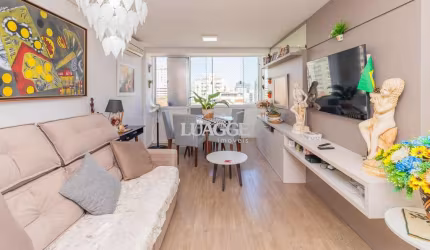 Apartamento 2 dormitórios 1 suíte no bairro São João em Porto Alegre.