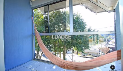 Casa para Venda - 328.5m², 3 dormitórios, sendo 1 suites, 3 vagas - Cavalhada, Porto Alegre