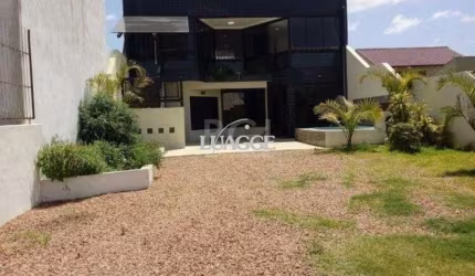 Casa Comercial em Hípica