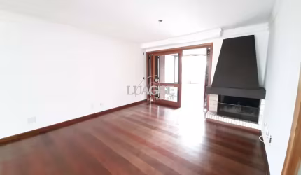 Apartamento para Venda - 181.63m², 3 dormitórios, sendo 1 suites, 2 vagas - Menino Deus