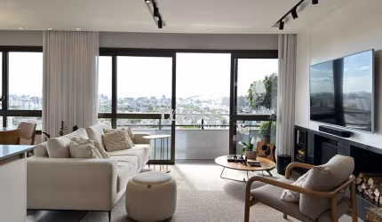 Apartamento no bairro Petrópolis de 2 dormitórios e 2 vagas