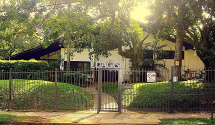 Casa para Venda - 523.36m², 6 dormitórios, sendo 2 suites, 2 vagas - Vila Conceição, Porto Alegre