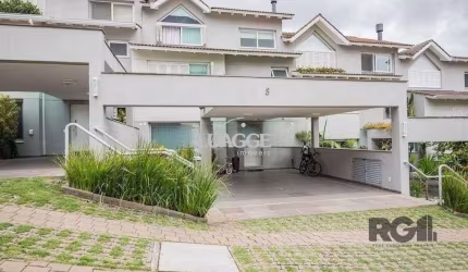 Casa de Condomínio em Três Figueiras
