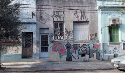 Casa para Venda - 70m², 2 dormitórios, Cidade Baixa