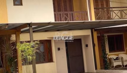 Sobrado Bairro Hípica - 3 Dormitórios