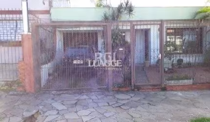 Casa para Venda - 120m², 3 dormitórios, sendo 1 suites, 3 vagas - Nonoai