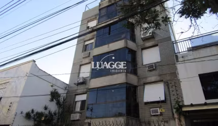 Apartamento de 2 quartos, 2 banheiros 1 vaga de garagem no bairro Azenha em POA