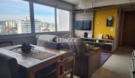 Apartamento de 2 quartos, suíte e 2 vagas garagem no bairro Santana Porto Alegre