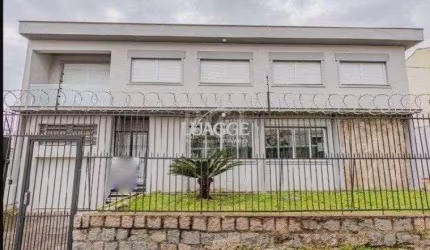 Casa para Venda - 220m², 3 dormitórios, sendo 2 suites, 2 vagas - Partenon
