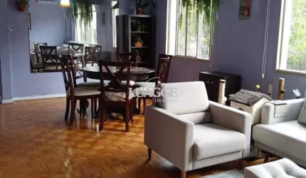 Apartamento com 2 dormitórios e 1 vaga de garagem no Bairro Floresta.