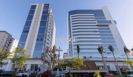 Duplex em Jardim Europa