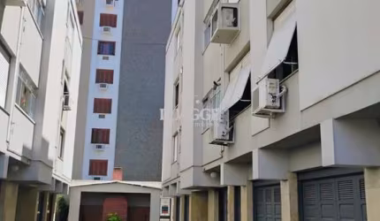 Apartamento com 3 quartos e 2 vagas de garagem no Bairro Jardim Itu/ Planalto.