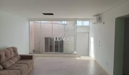 Apartamento de 3 quartos com vaga no bairro Teresópolis