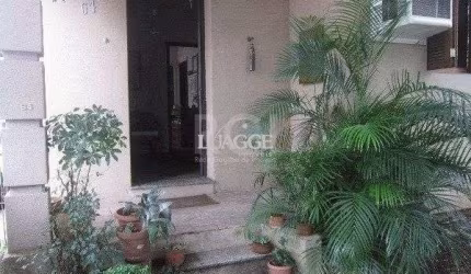 Casa para Venda - 137m², 1 dormitório, sendo 1 suites, 4 vagas - Floresta