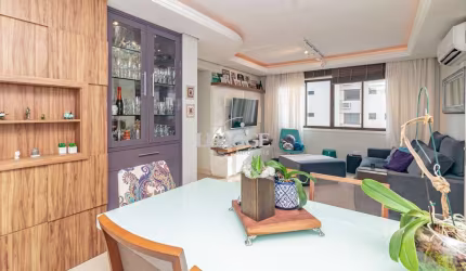 Apartamento à venda no bairro Petrópolis em Porto Alegre/RS