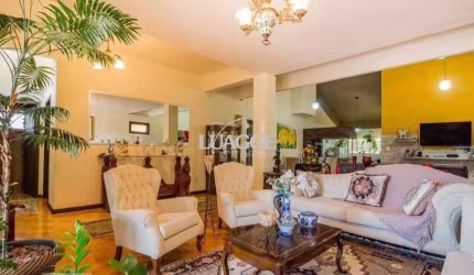 Casa para Venda - 294.4m², 4 dormitórios, sendo 2 suites, 2 vagas - Nonoai