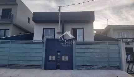 Casa assobradada com 2 quartos à Venda, Jardim Santo Antônio - Atibaia - S.P.