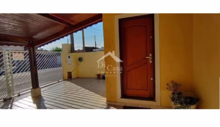 Casa com 02 dormitórios e edícula à venda em Atibaia