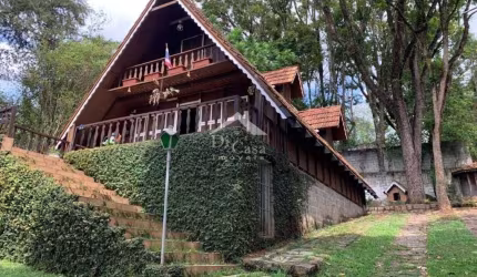 Linda CASA em MAIRIPORÃ para VENDA ou LOCAÇÃO com 747 m² de terreno, 2 dormitórios , área gourmet e sacada com vista para a represa