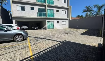 Lindo apartamento semi mobiliado R$ 2.400,00 para locação na região da Nova Gardênia