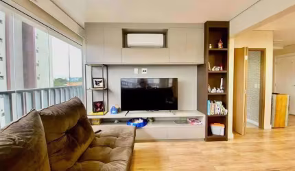 Apartamento com 192m², 4 quartos (2 suítes),  4 vagas, 2 depósitos a venda em Pinheiros, São Paulo