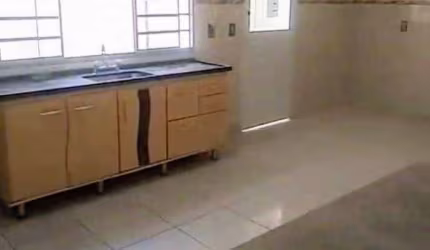 Casa com 2 dormitórios 1 suíte à venda na Vila Leis em Itu SP com excelente localização próximo ao comércio