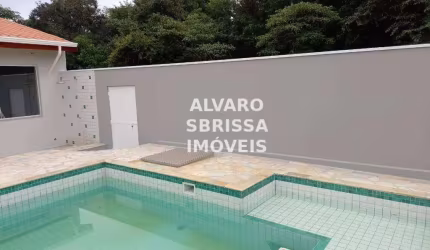 Casa com 3 dormitórios sendo 1 suite com piscina no Condomínio Zuleika Jabour em Salto SP