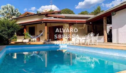 Casa com piscina à venda no Condomínio Campos de Santo Antônio Itu SP - estuda permuta