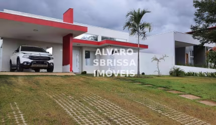 Casa com 3 dormitórios sendo 2 suítes no Condomínio Eco Residencial Ninho Verde I em Porangaba SP